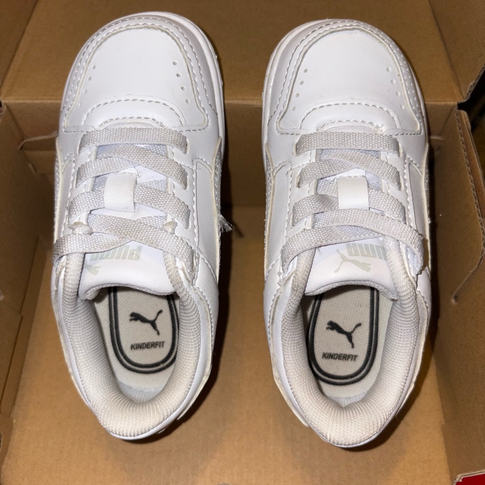 Child’s Puma rebound joy size 7c